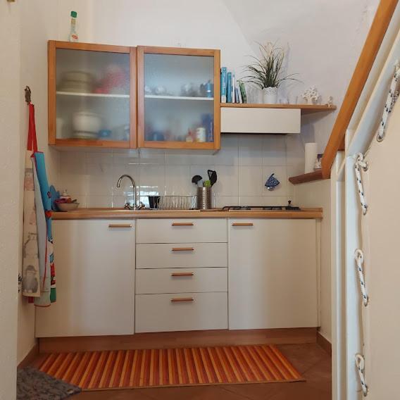 In A - Marinella Apartment *