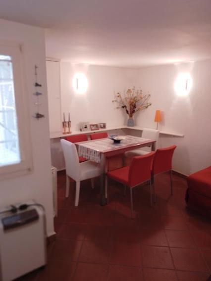 In A - Marinella Apartment *