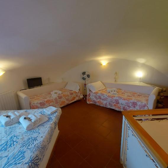 Apartment In A - Marinella