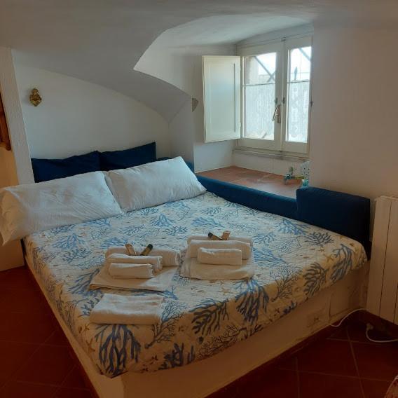 Apartment In A - Marinella